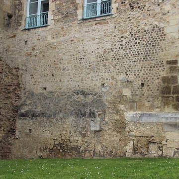 Château des Comtes du Maine