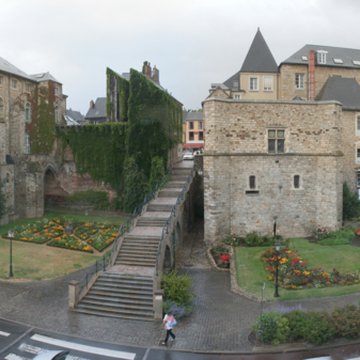 Château des Comtes du Maine