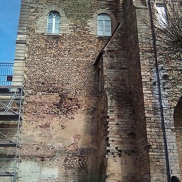 Collégiale de Saint-Pierre-de-la-Cour