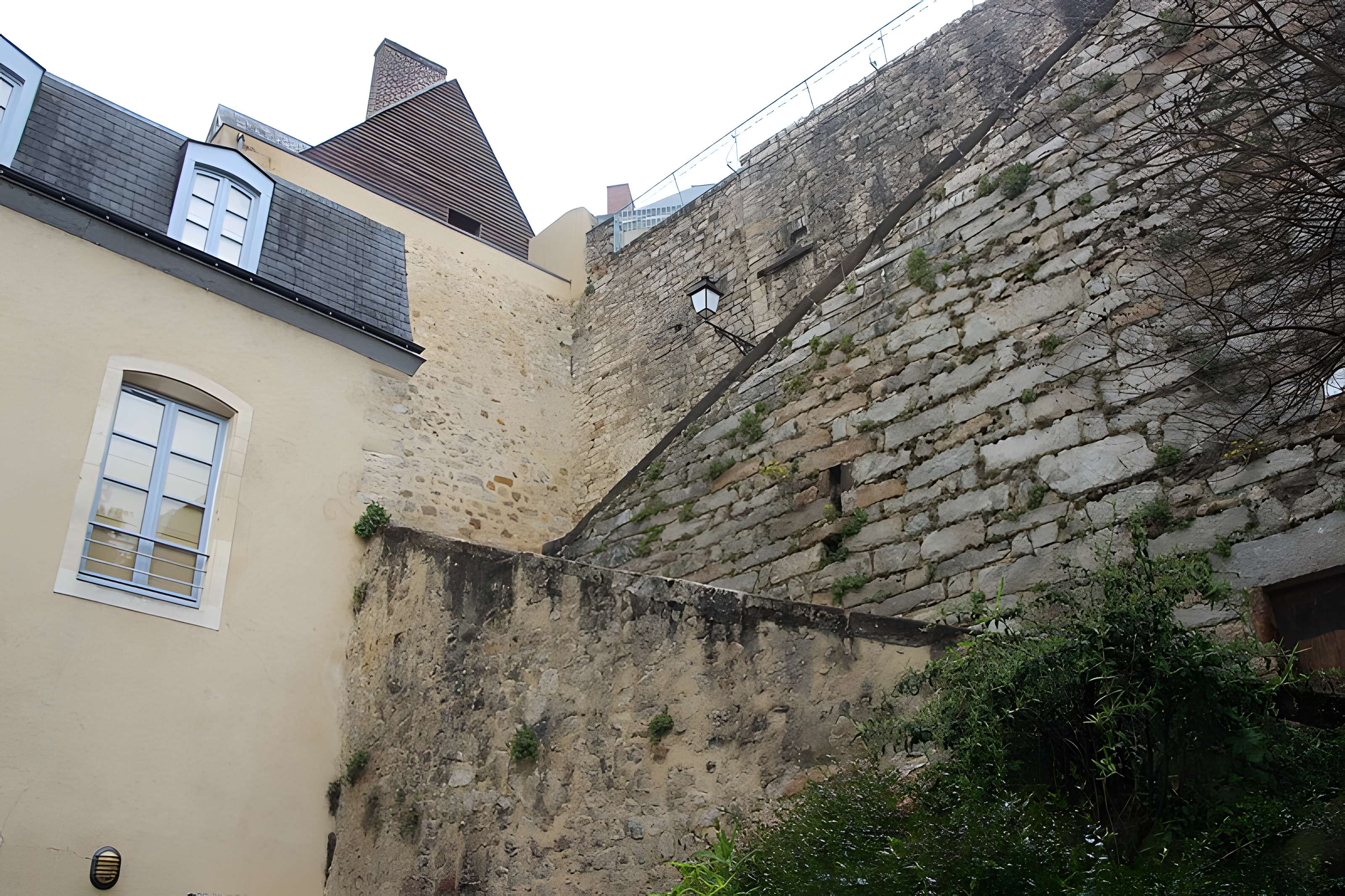 Escalier de la Grande-Rue à la rue de Vaux