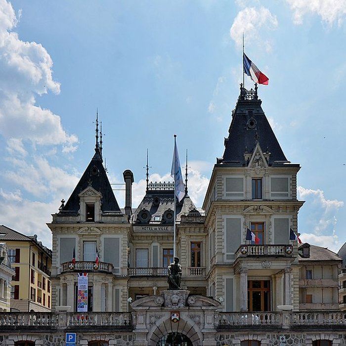 Photo de Hôtel de ville dÉvian-les-Bains