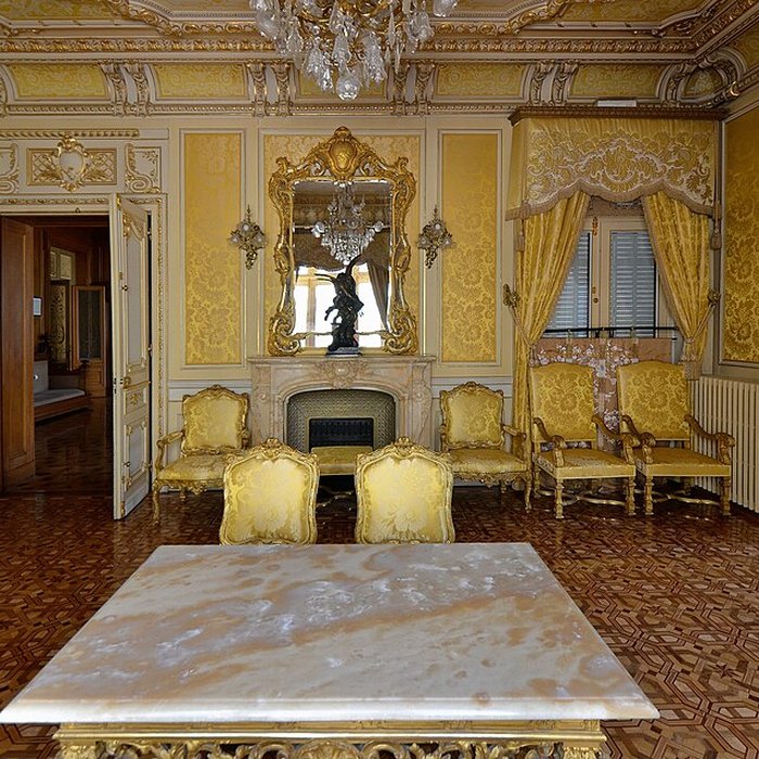 Photo de Hôtel de ville dÉvian-les-Bains