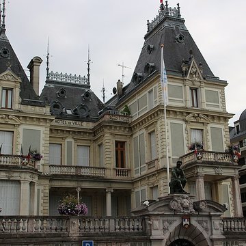 Hôtel de ville dÉvian-les-Bains