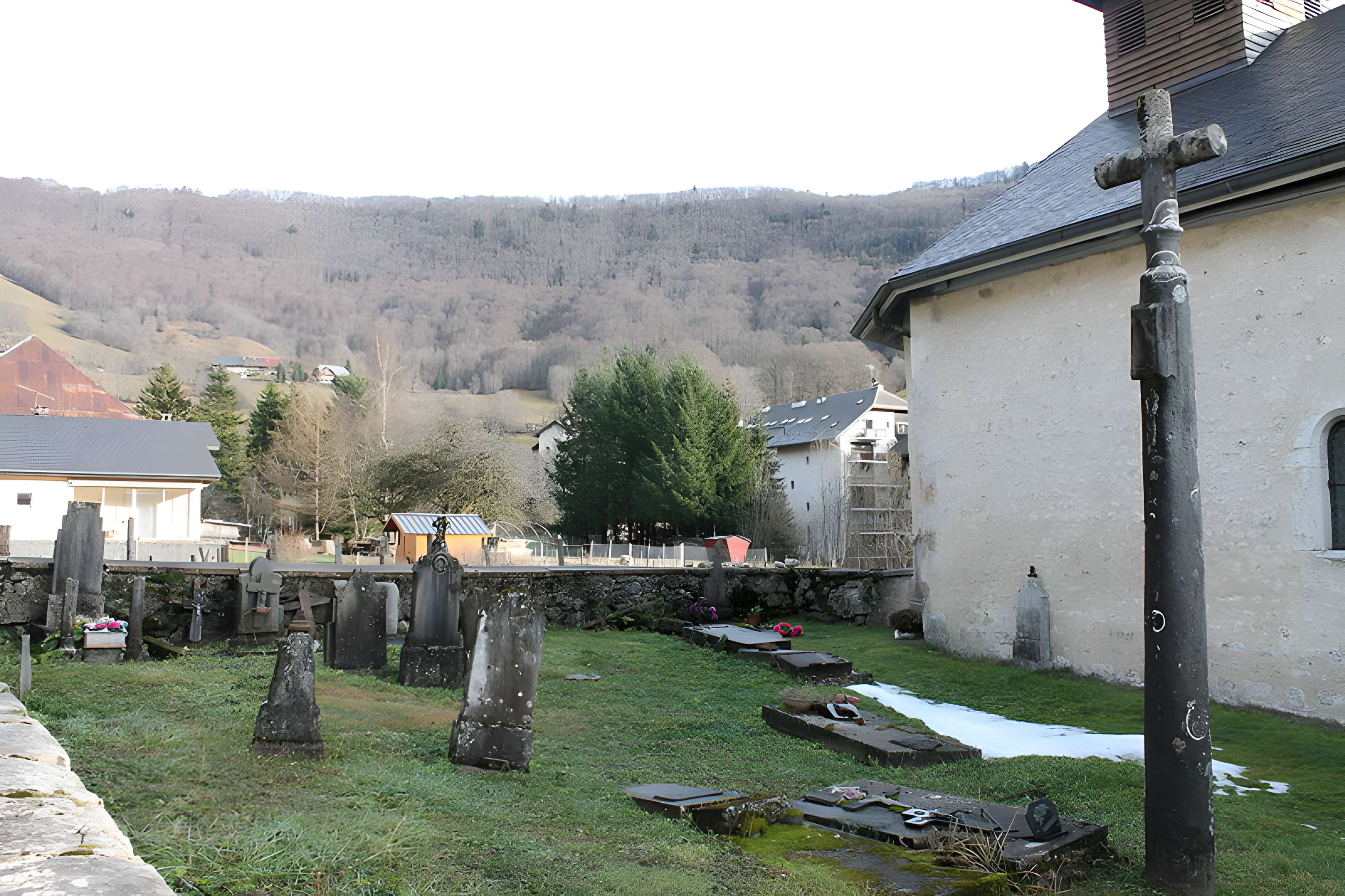Croix de cimetière de la Correrie