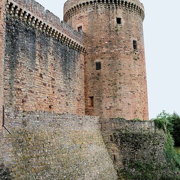Château de Castelnau Bretenoux