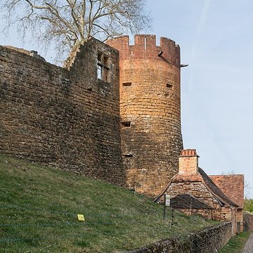 Château de Castelnau Bretenoux