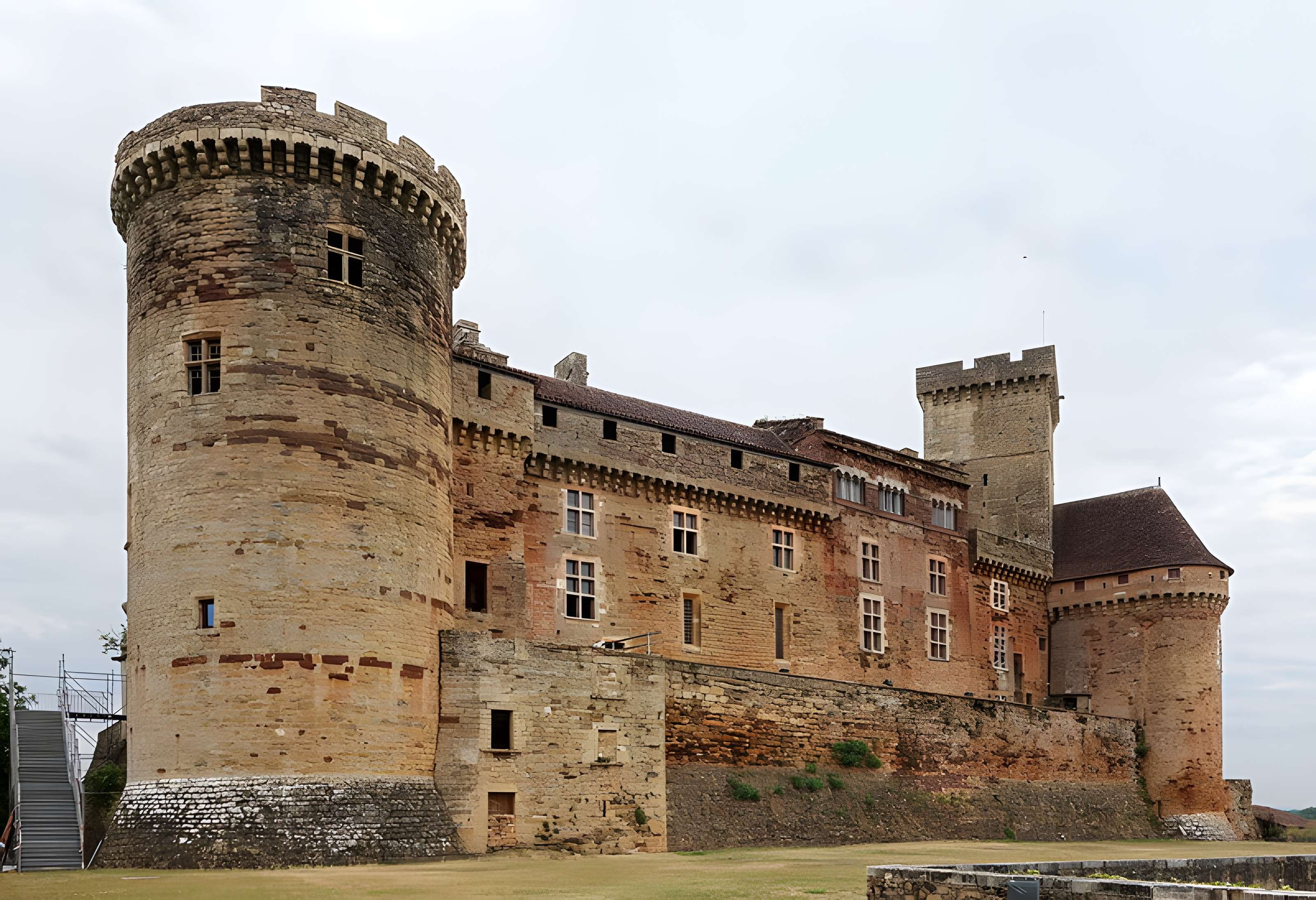 Château de Castelnau Bretenoux