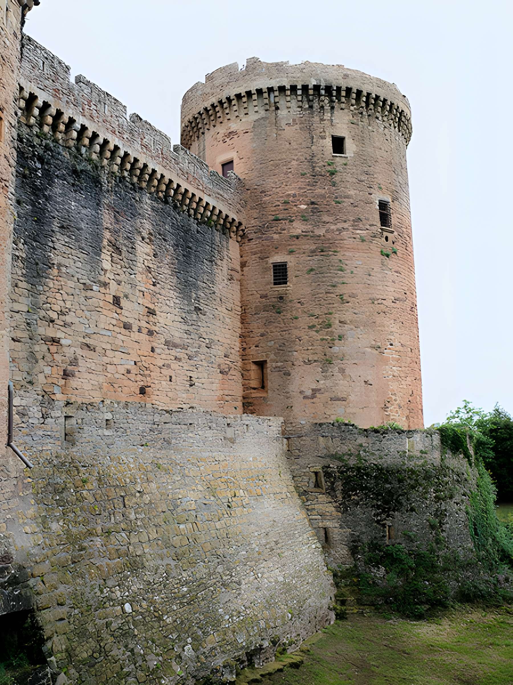 Château de Castelnau Bretenoux