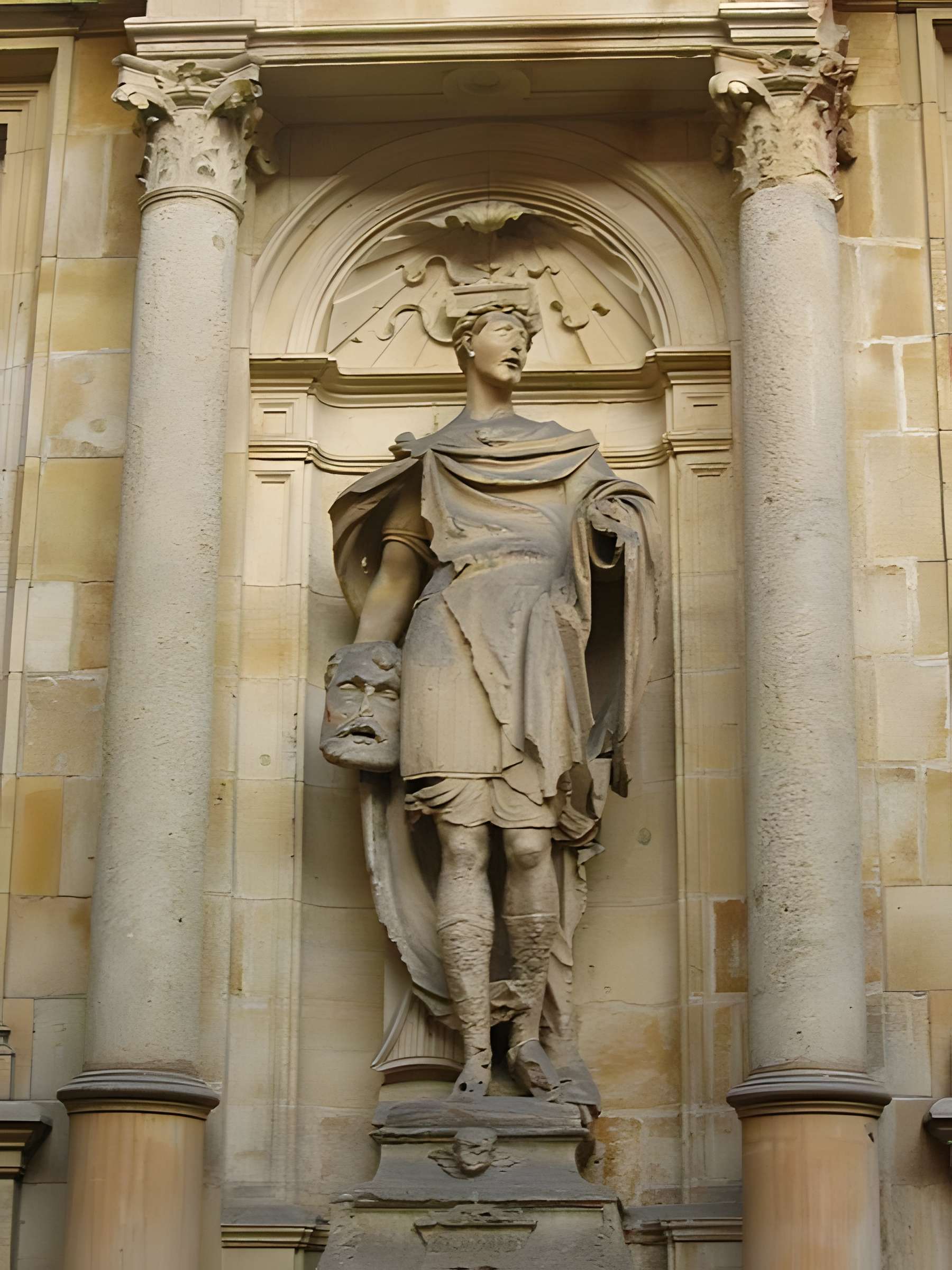 Hôtel d'Escoville à Caen