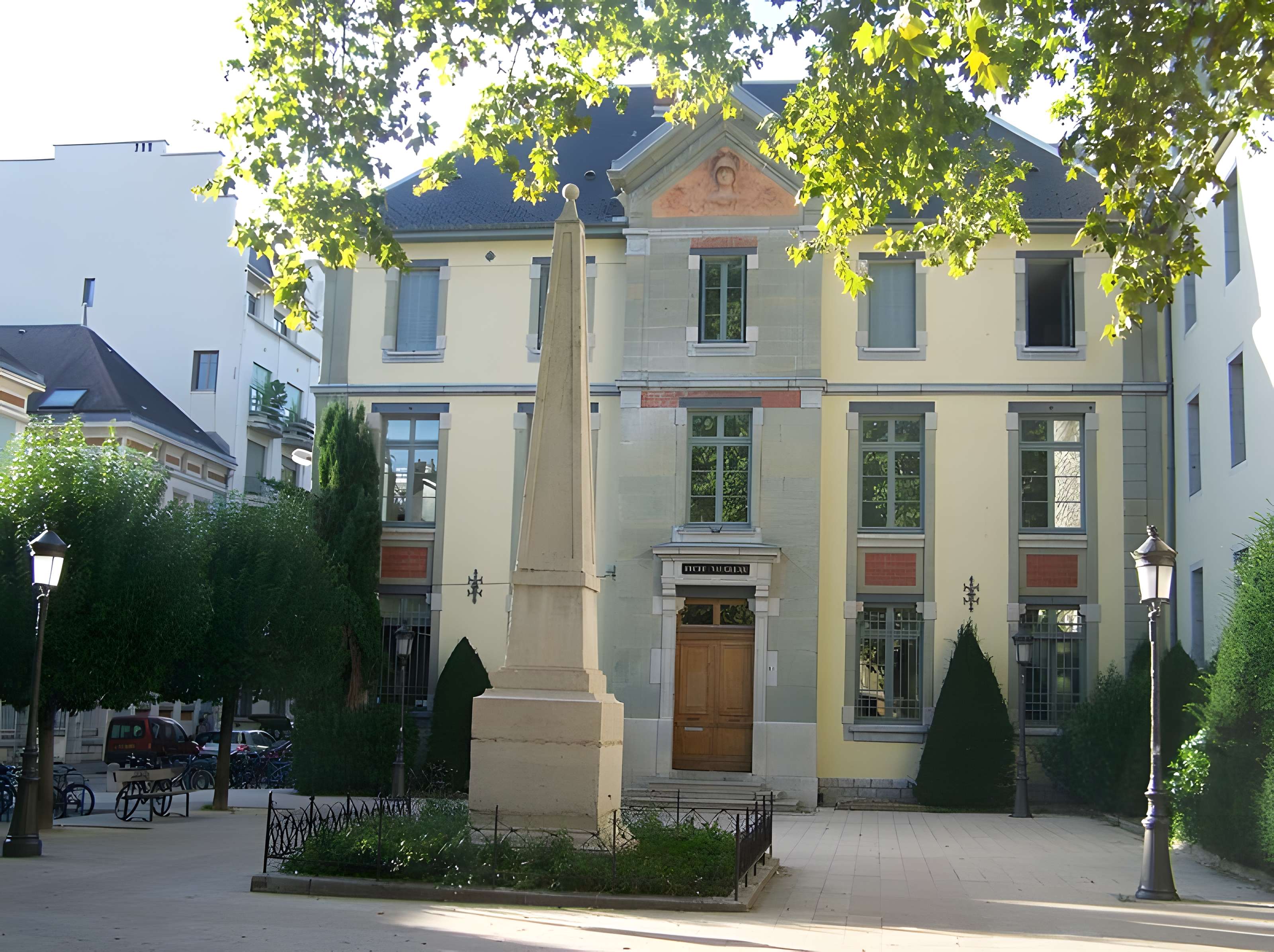 Lycée de garçons