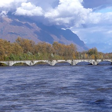 Pont Morens également sur commune de Montmélian