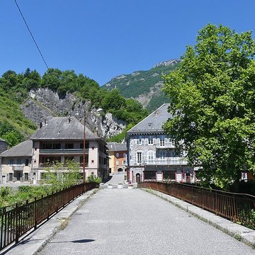 Pont Morens également sur commune de Montmélian
