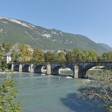Pont Morens également sur commune de Montmélian