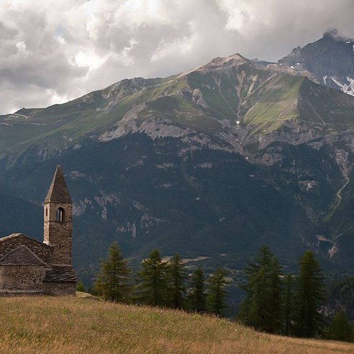 Photo de Eglise Saint-Pierre dExtravache ruines