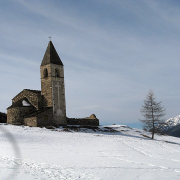 Eglise Saint-Pierre dExtravache ruines