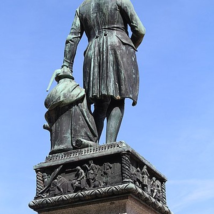 Photo de Statue de Berthollet