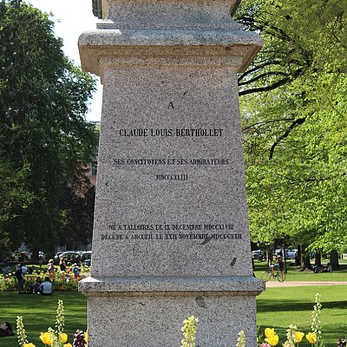 Photo de Statue de Berthollet
