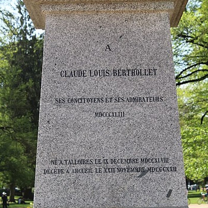 Photo de Statue de Berthollet