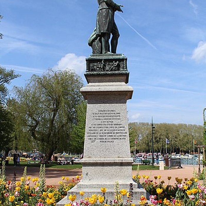 Photo de Statue de Berthollet