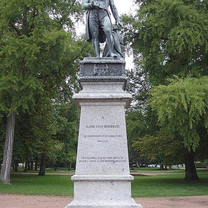 Photo de Statue de Berthollet