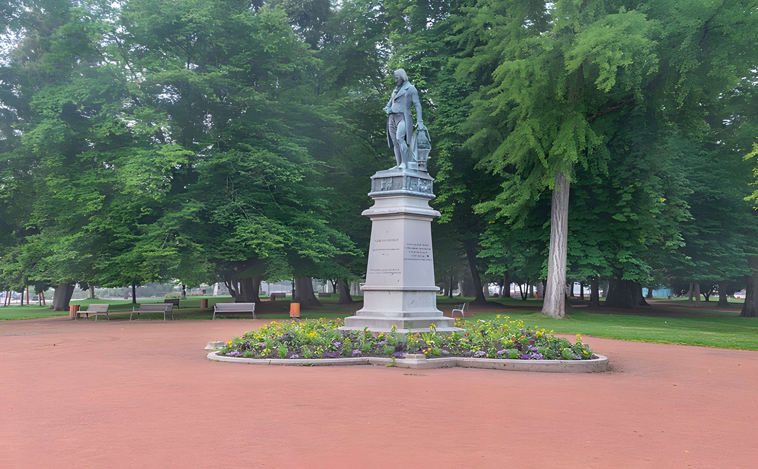 Statue de Berthollet