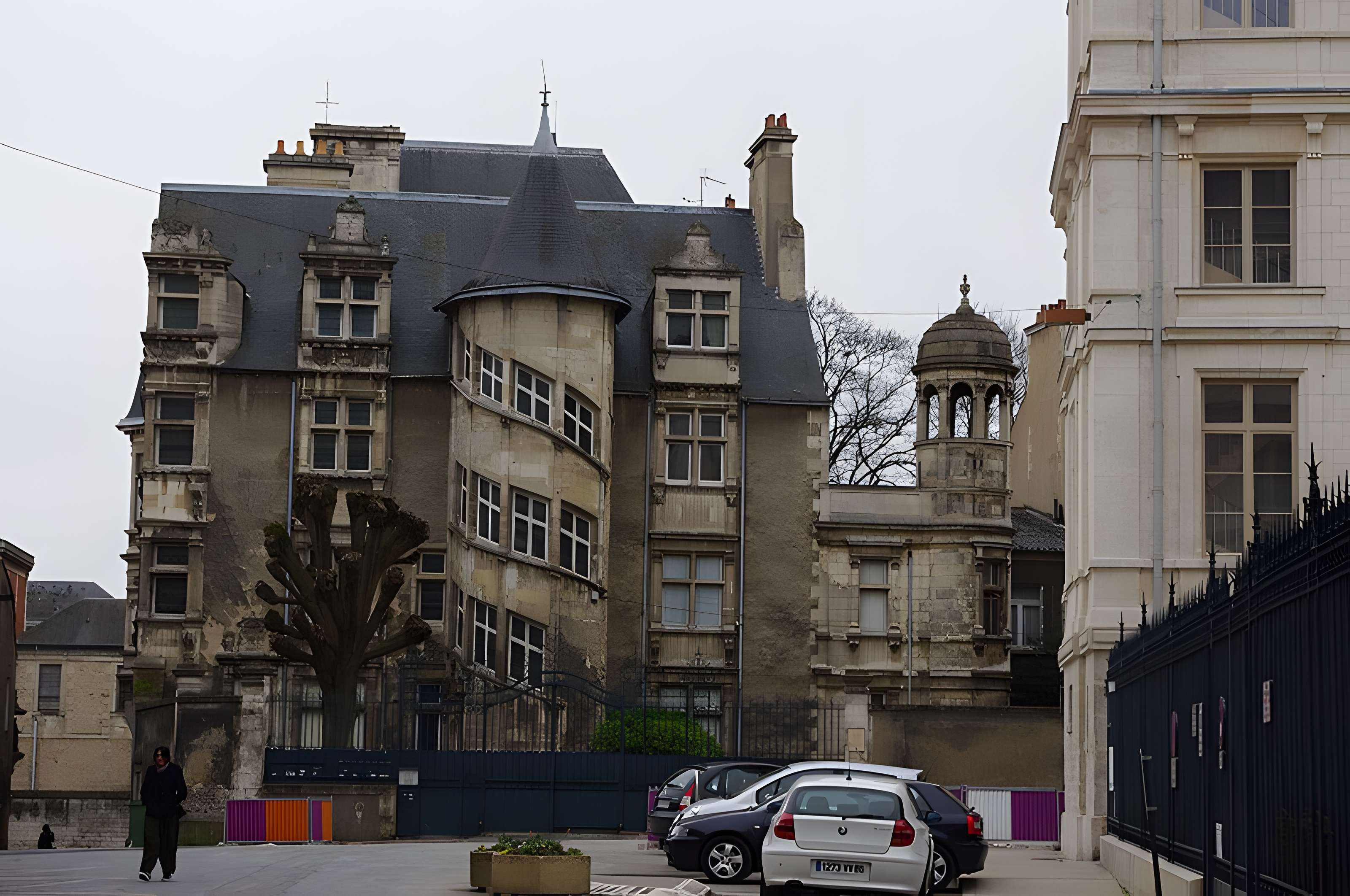 Hôtel Jean Beaucé à Poitiers