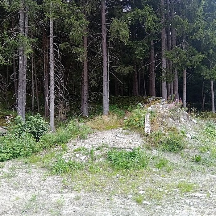 Photo de Ancienne piste de bobsleigh
