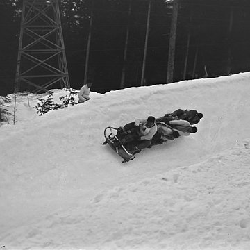 Ancienne piste de bobsleigh