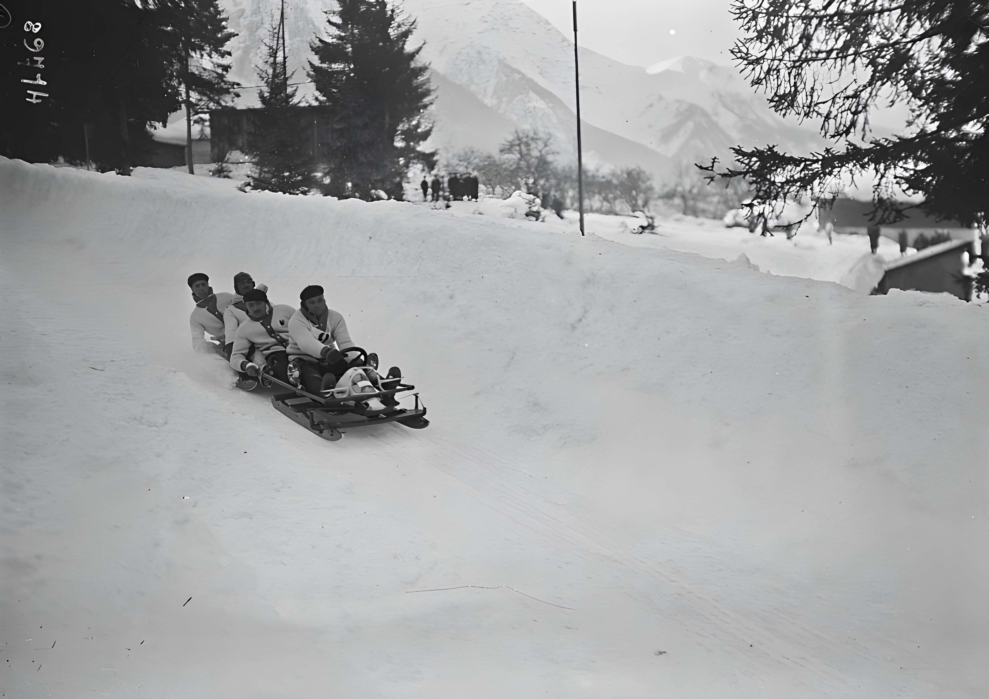 Ancienne piste de bobsleigh