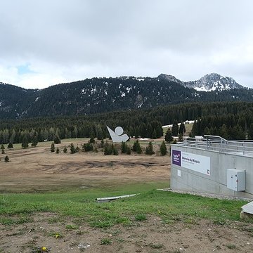 Monument à la Résistance du plateau des Glières