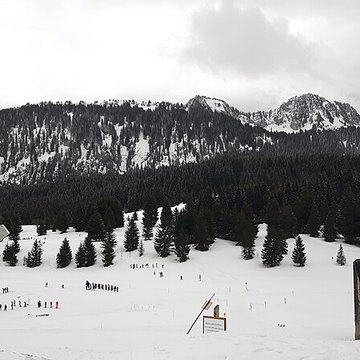 Monument à la Résistance du plateau des Glières