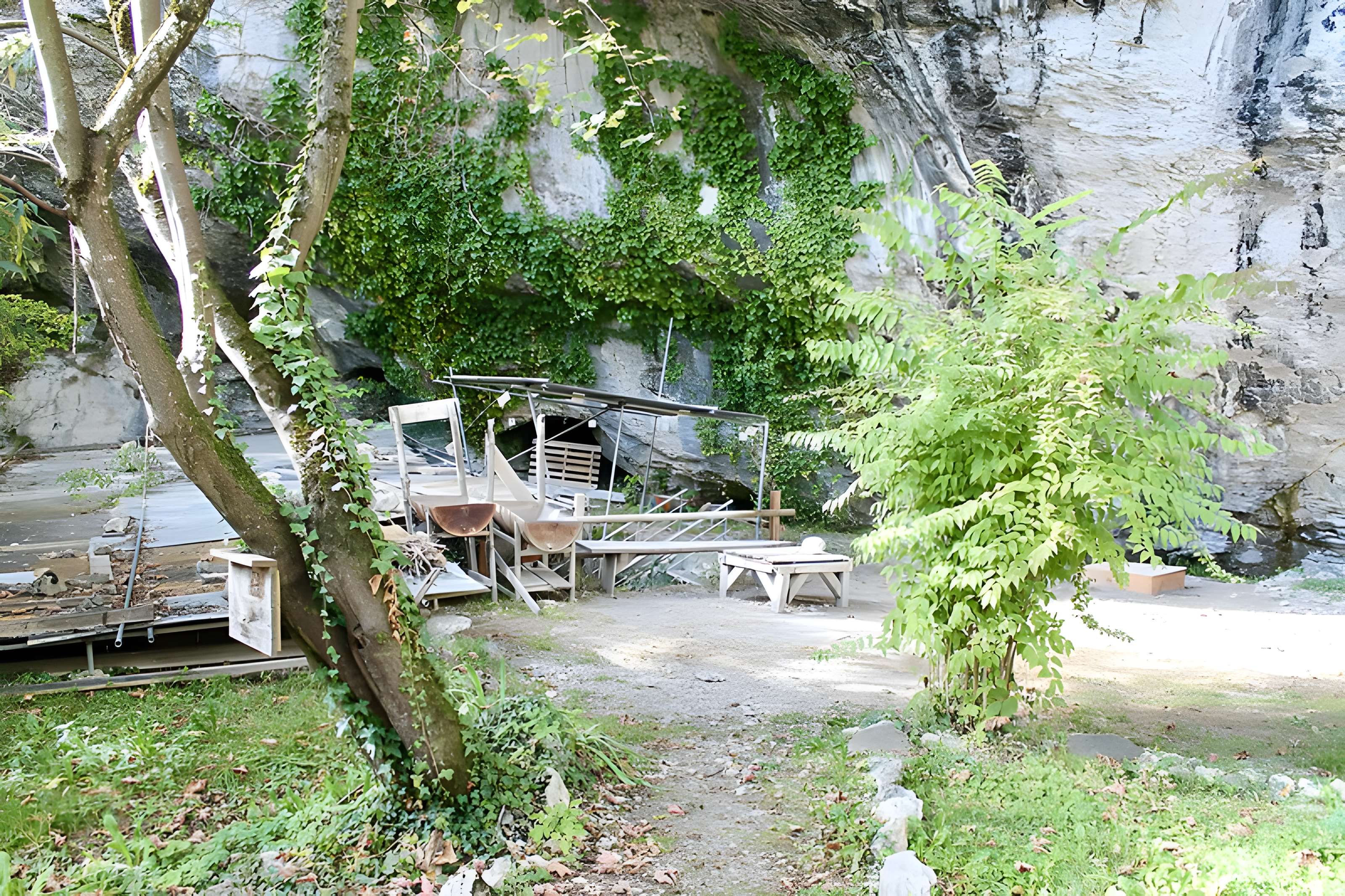 Abri sous roche dénommé La Vieille Eglise