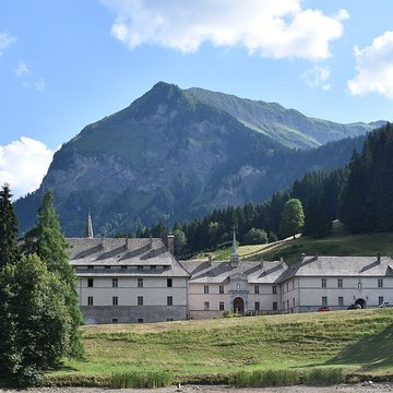 Ancienne chartreuse, actuellement couvent de Carmélites