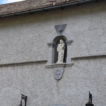 Ancienne chartreuse, actuellement couvent de Carmélites