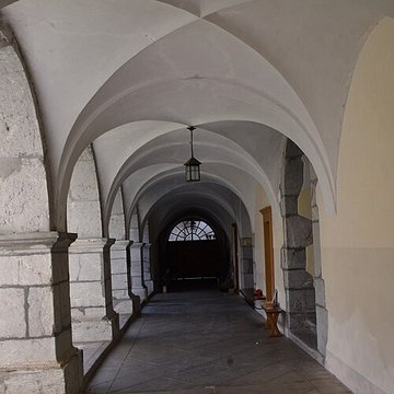 Ancienne chartreuse, actuellement couvent de Carmélites