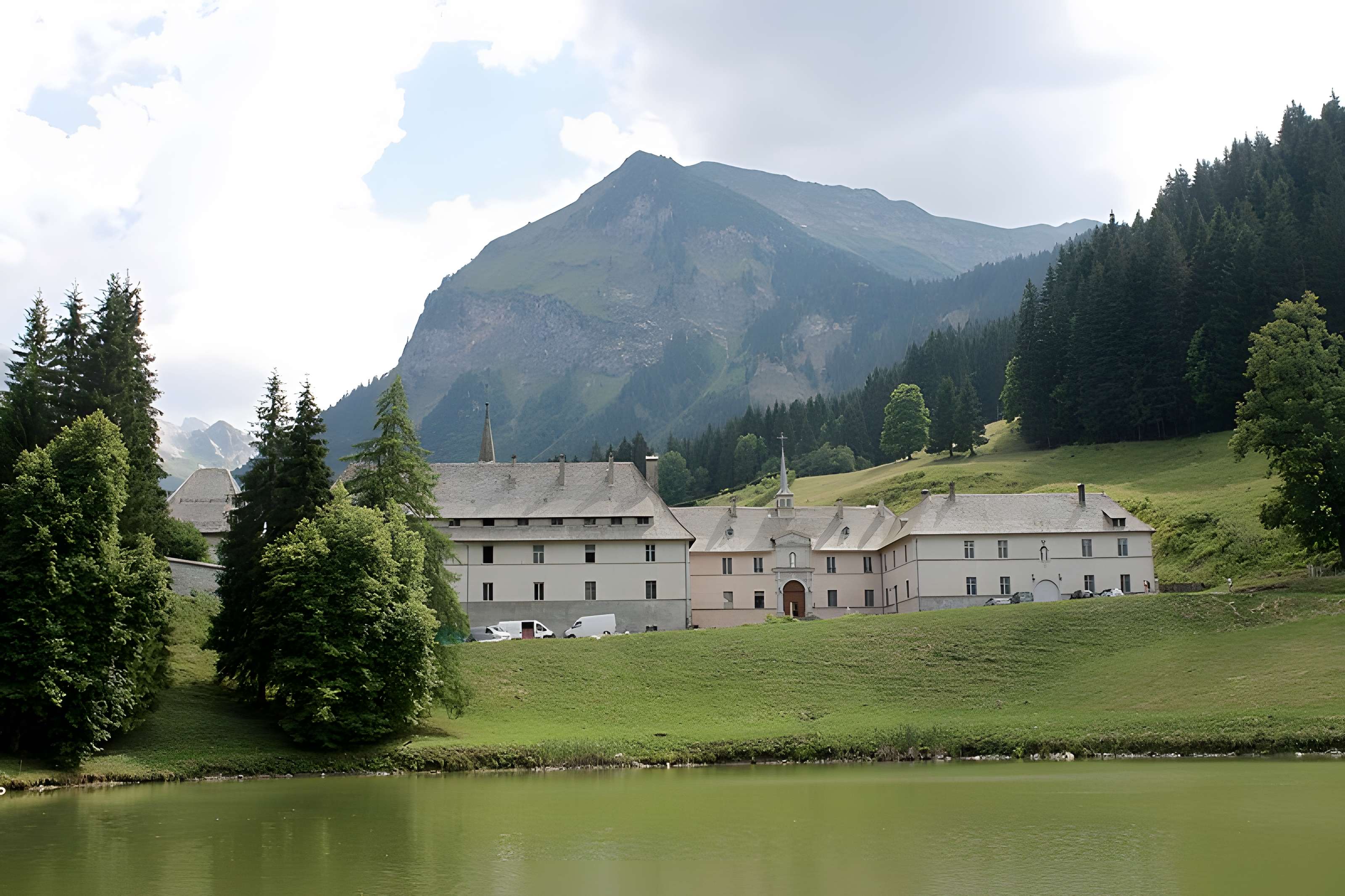 Ancienne chartreuse, actuellement couvent de Carmélites