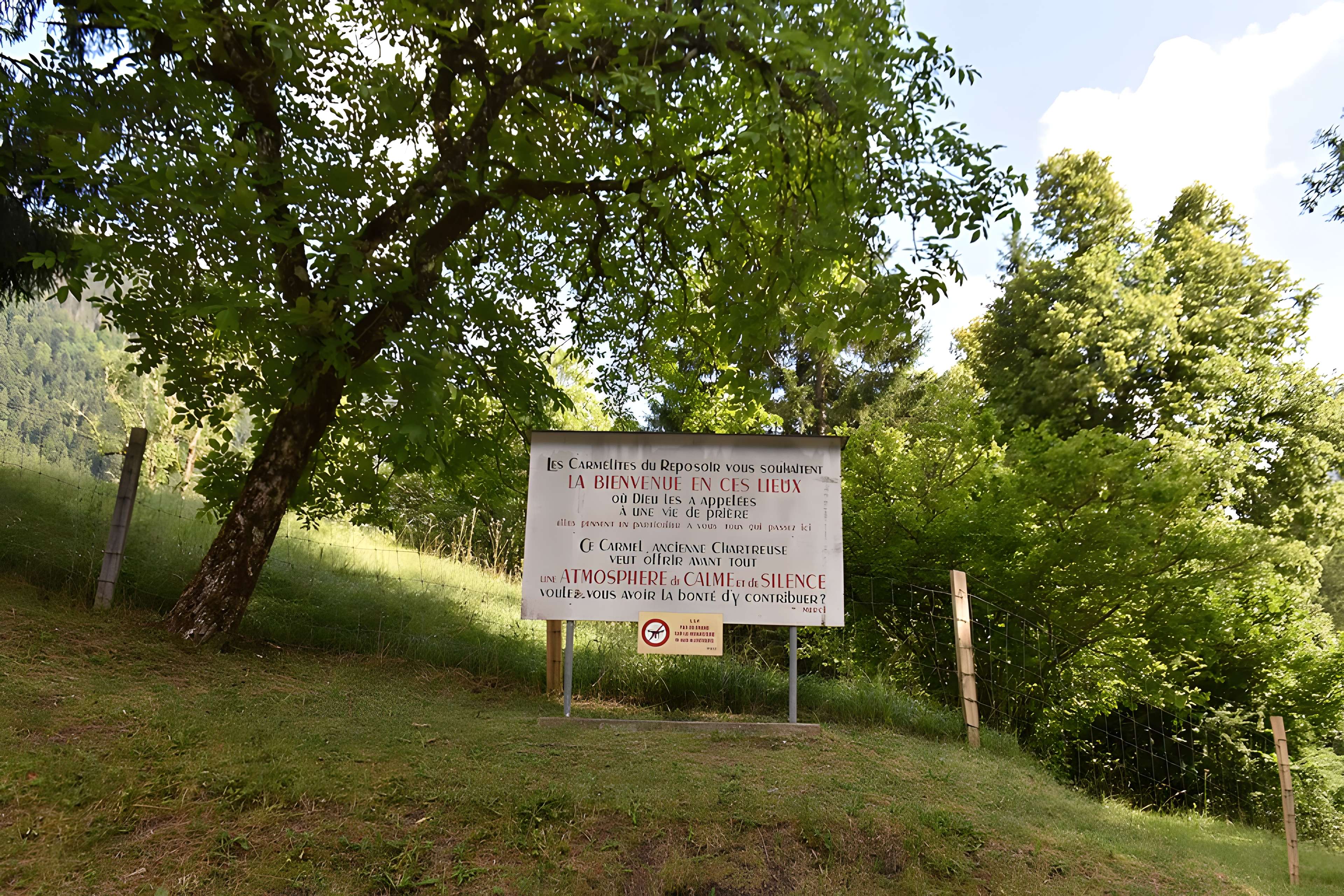 Ancienne chartreuse, actuellement couvent de Carmélites