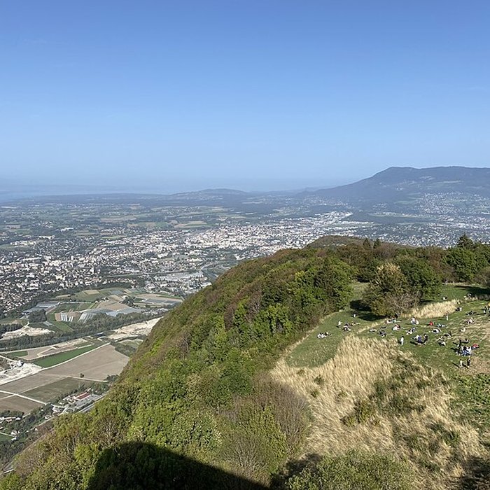 Photo de Gare haute du téléphérique du Salève