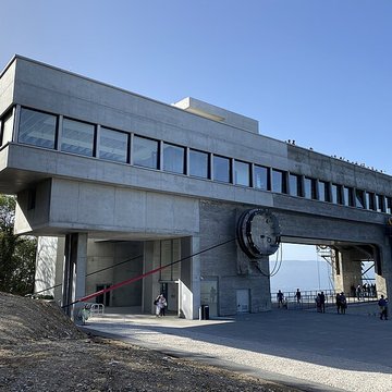 Gare haute du téléphérique du Salève