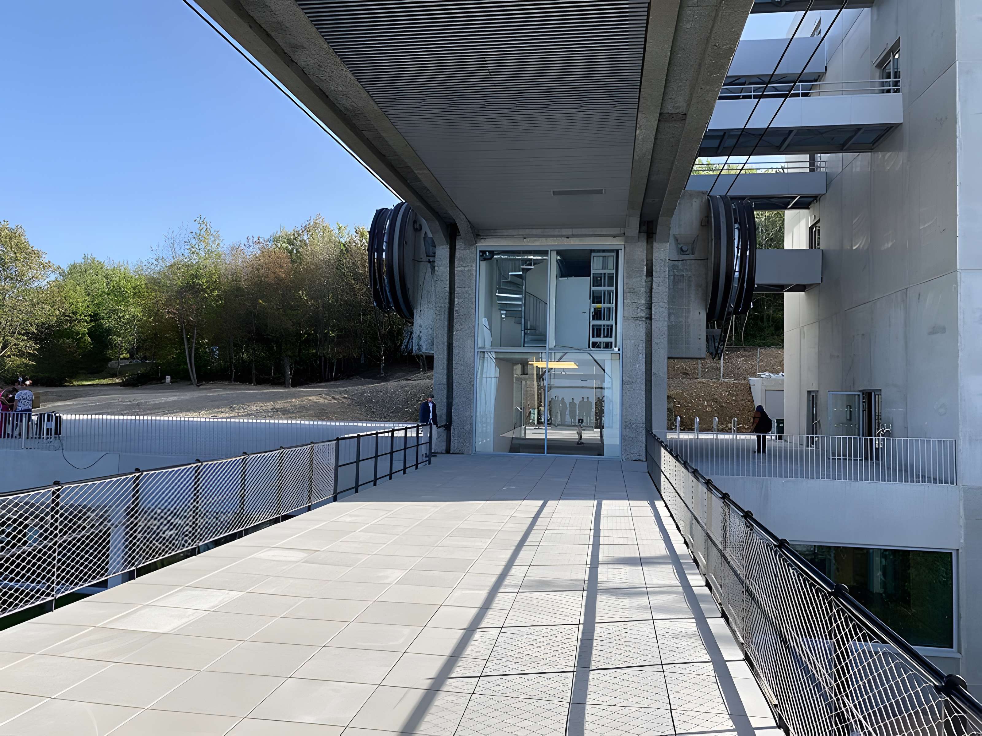 Gare haute du téléphérique du Salève