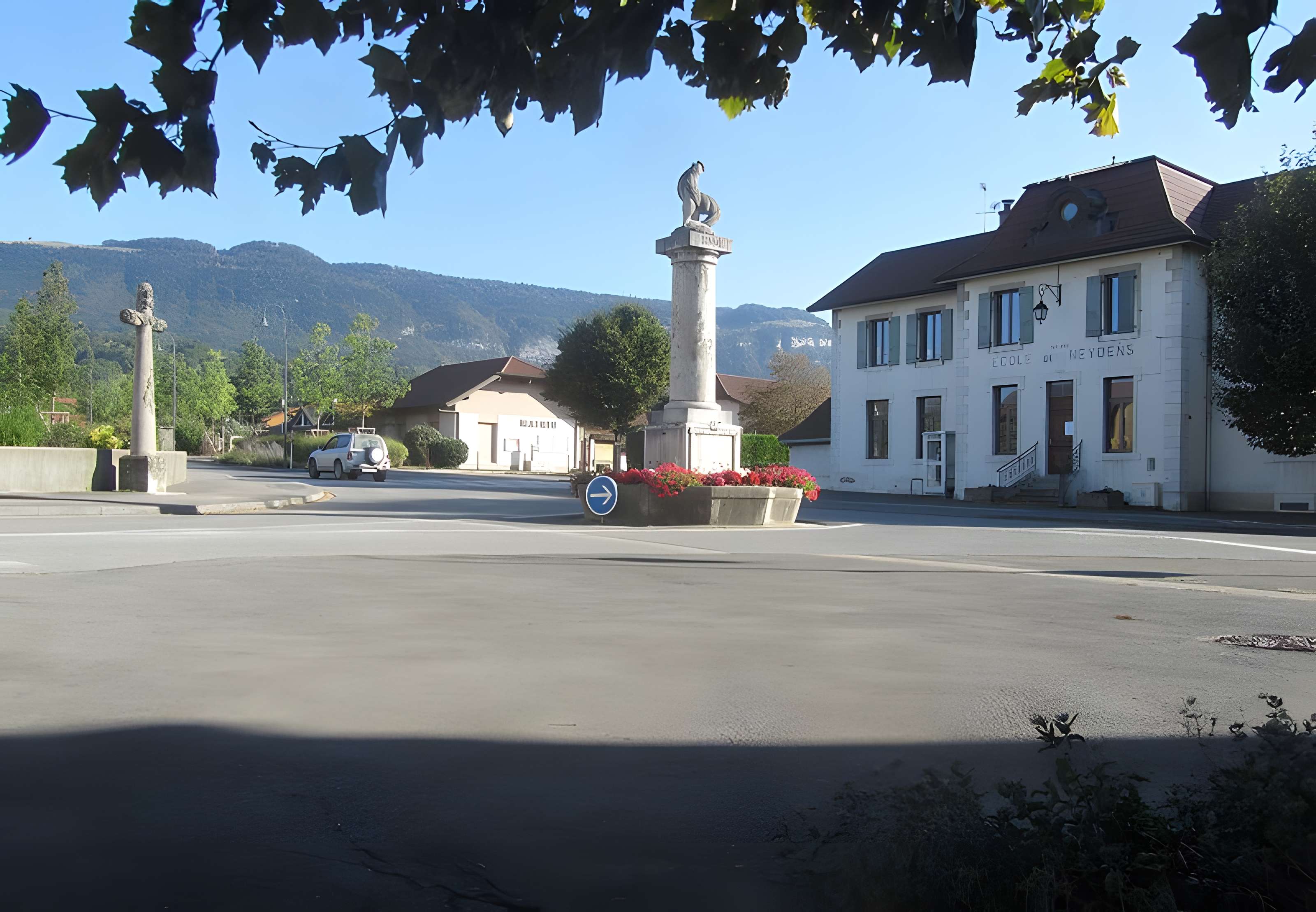 Croix de carrefour dite Croix du chef-lieu