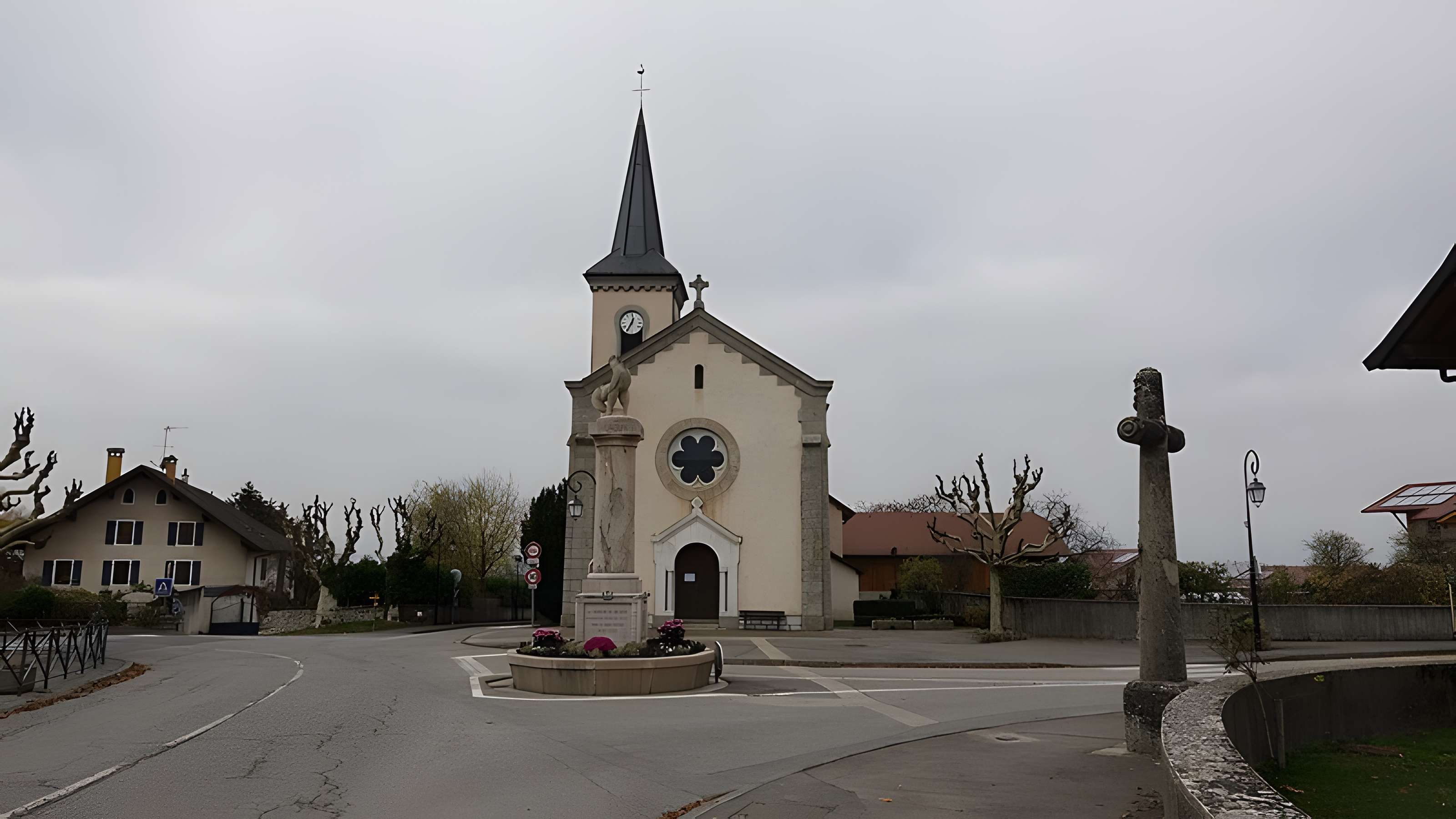 Croix de carrefour dite Croix du chef-lieu