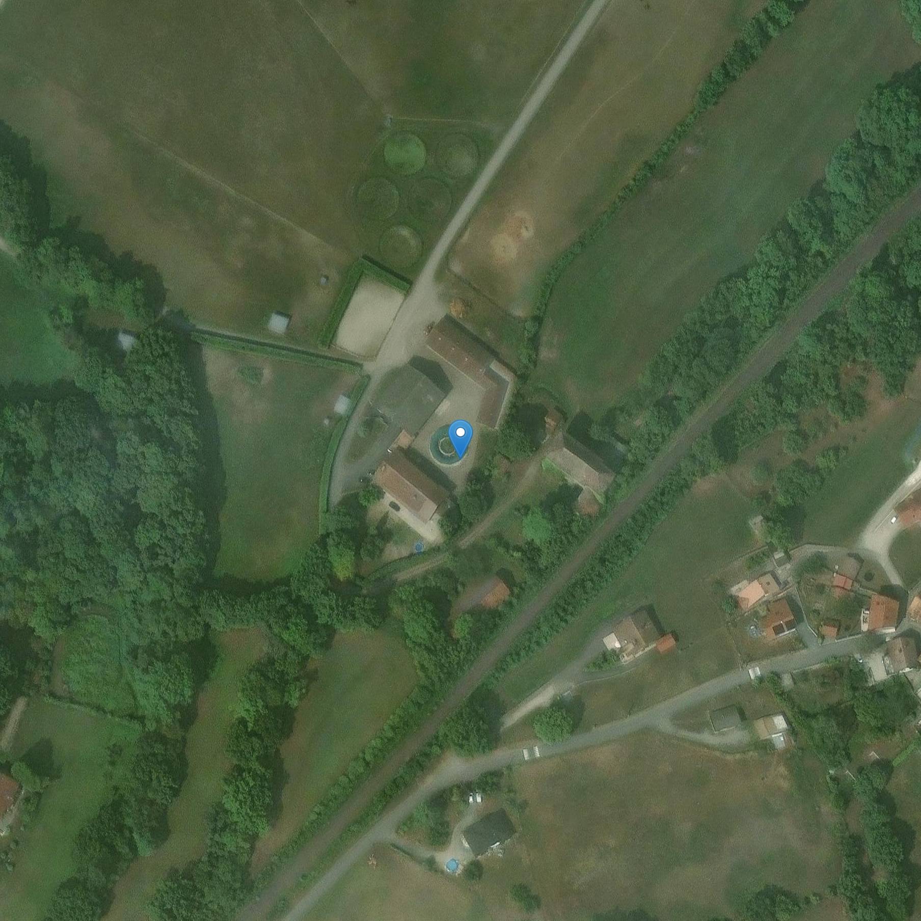 Photo de Antigua Abadía del Lugar