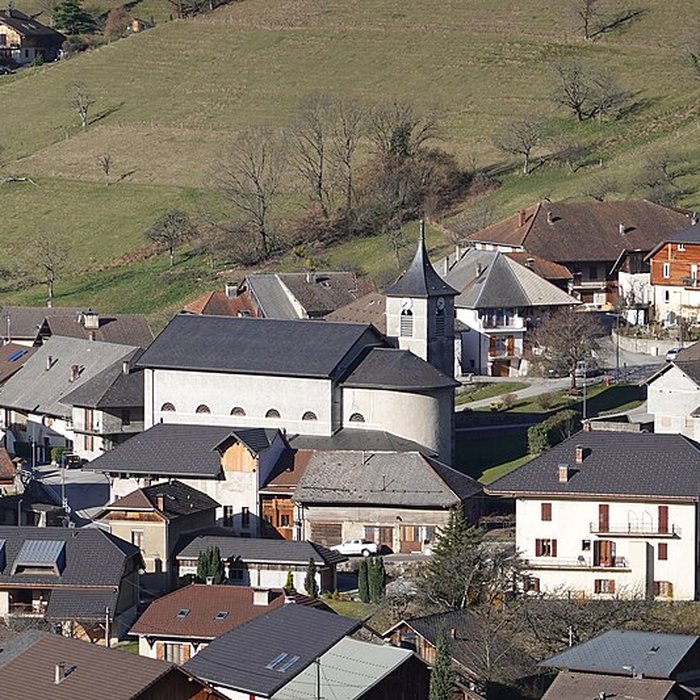 Photo de Eglise de Saint-Ferréol située au centre bourg
