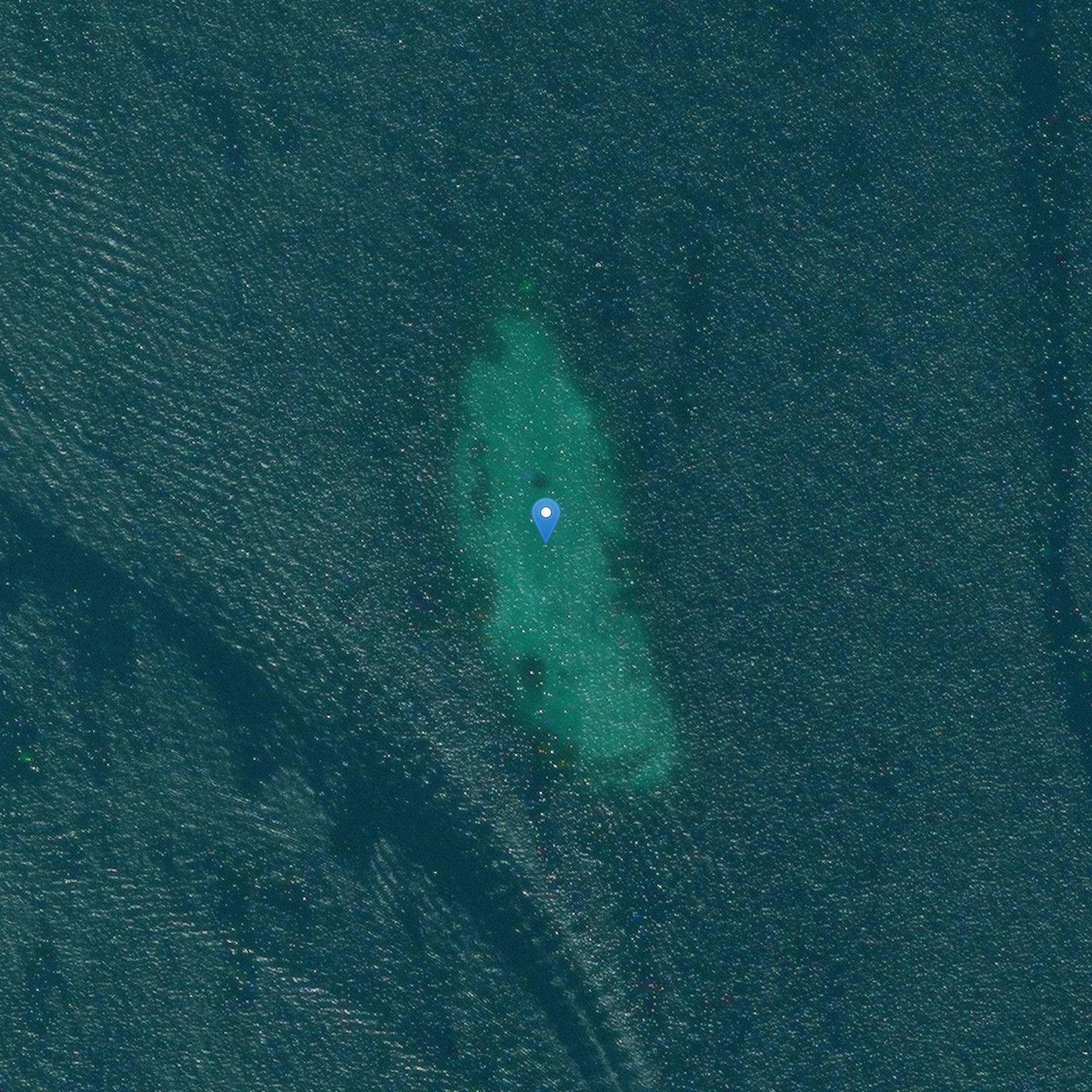 Photo de Sitio arqueológico de Crêt-de-Chatillon inmerso en el lago Annecy