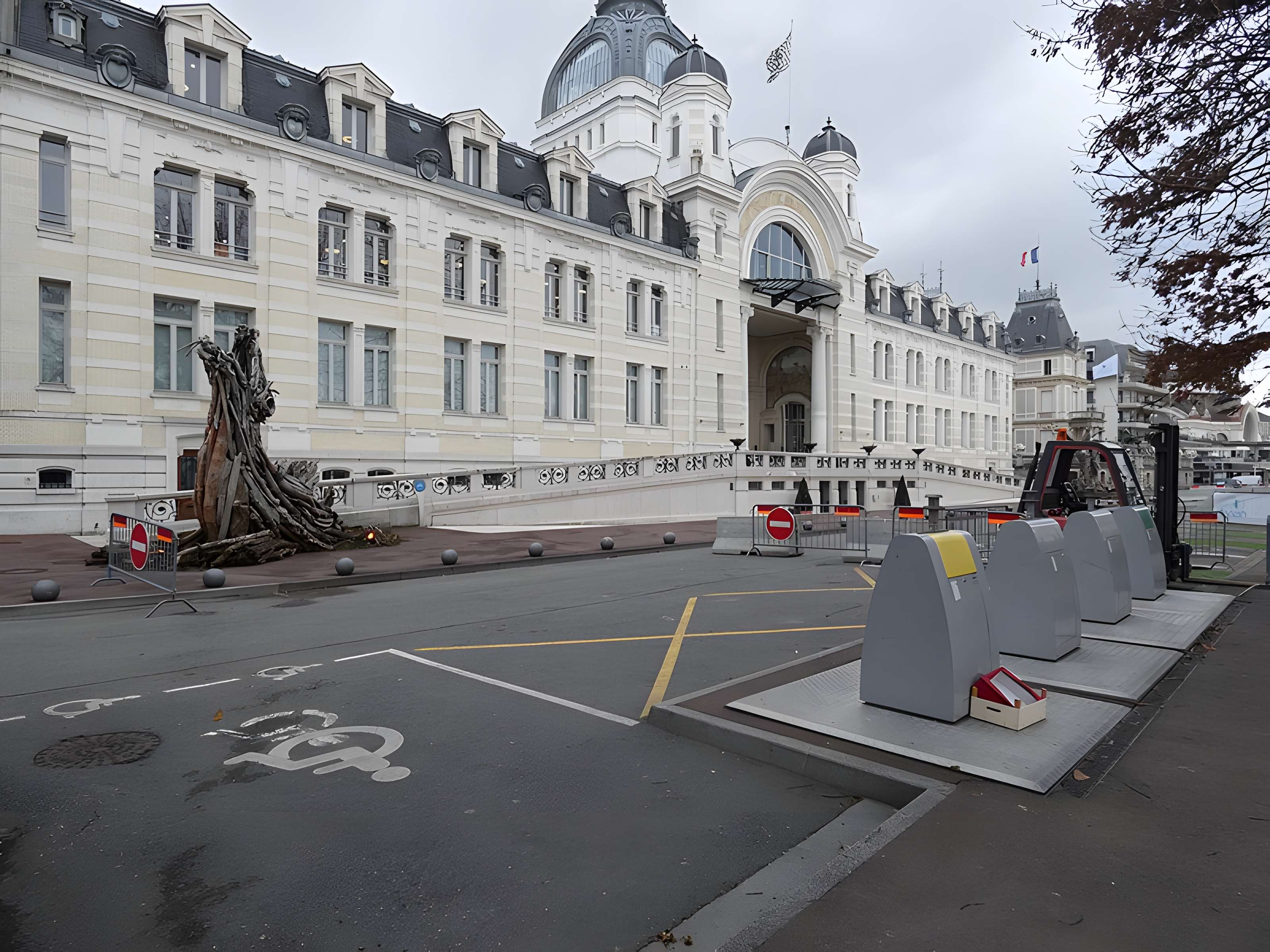 Ancien établissement thermal