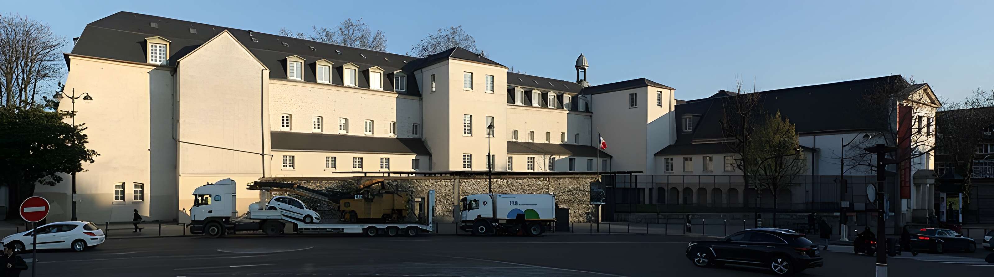 Ancien couvent des Récollets ou ancien hôpital Villemin