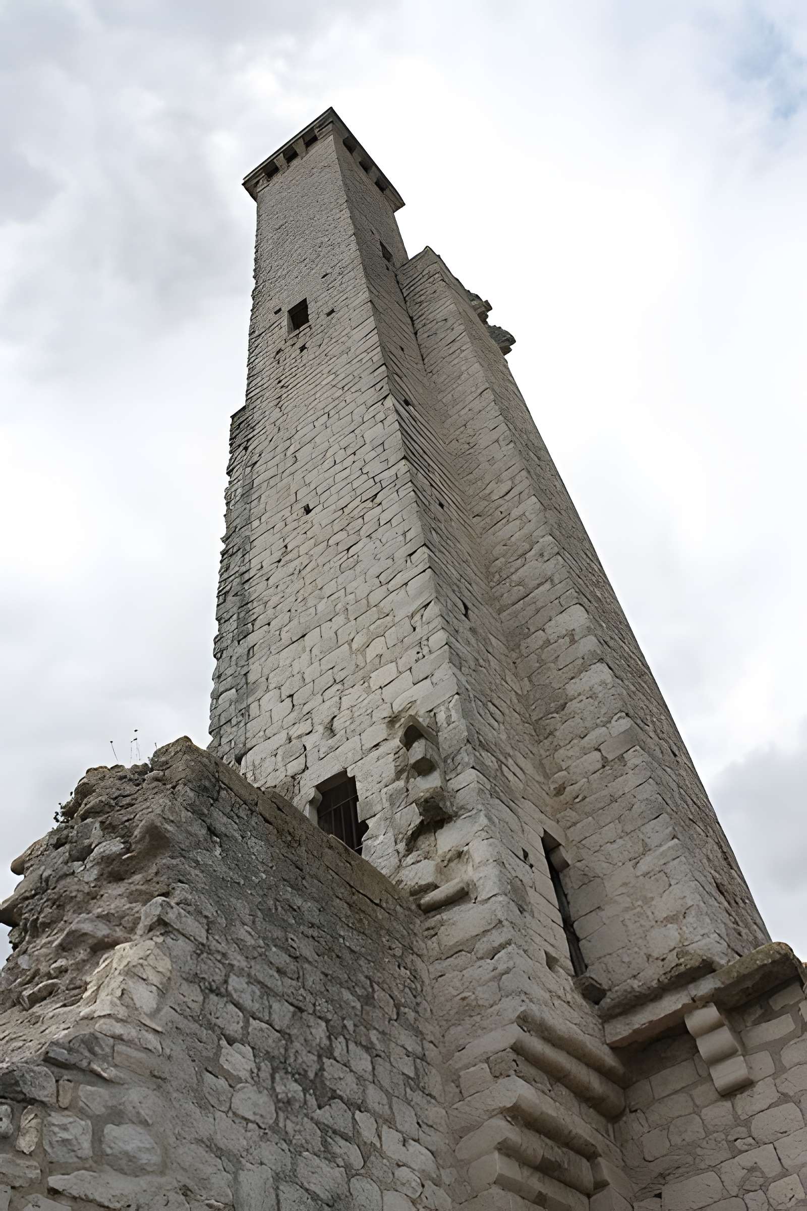 Château de Castelnau-de-Lévis