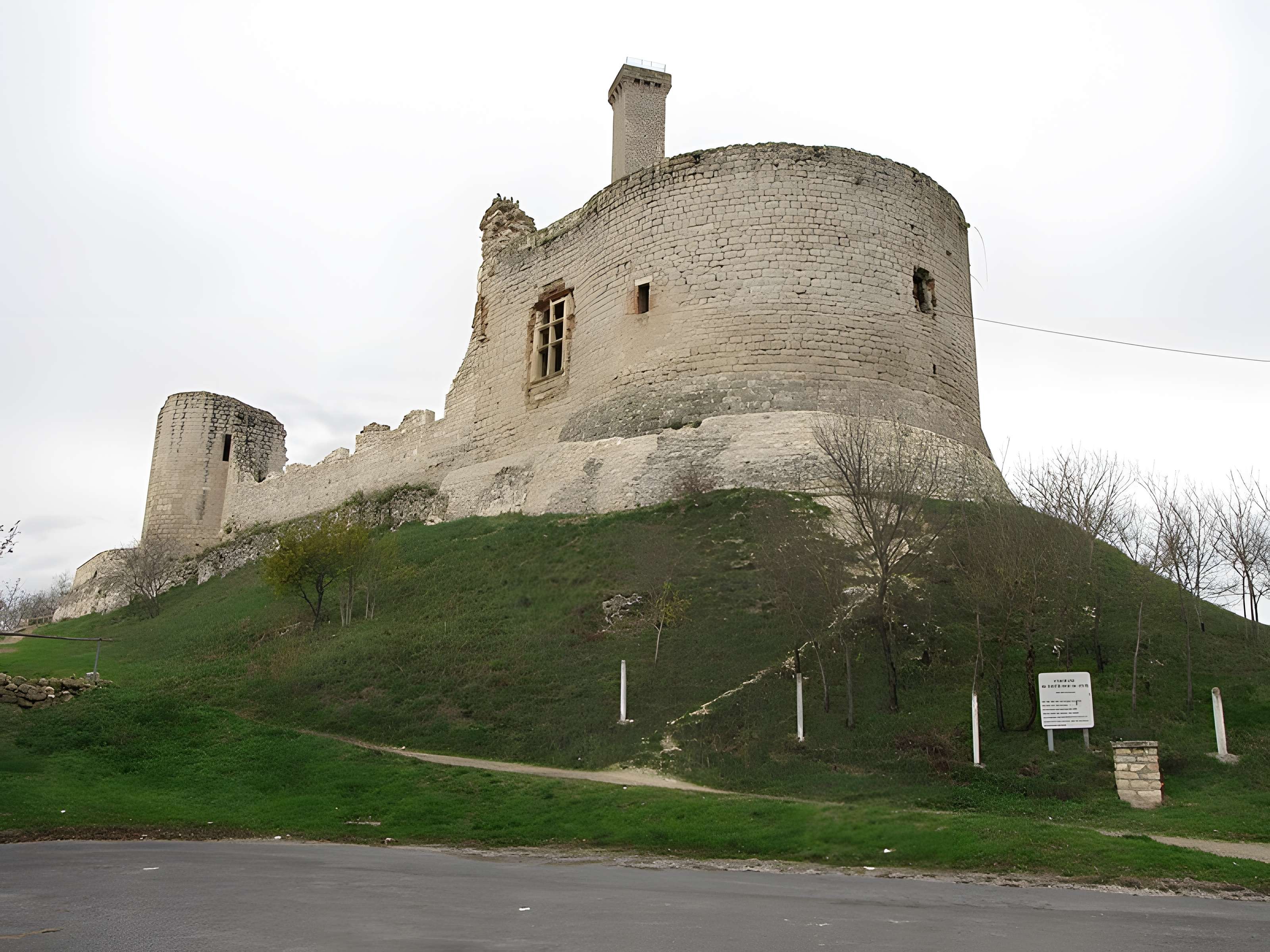 Château de Castelnau-de-Lévis