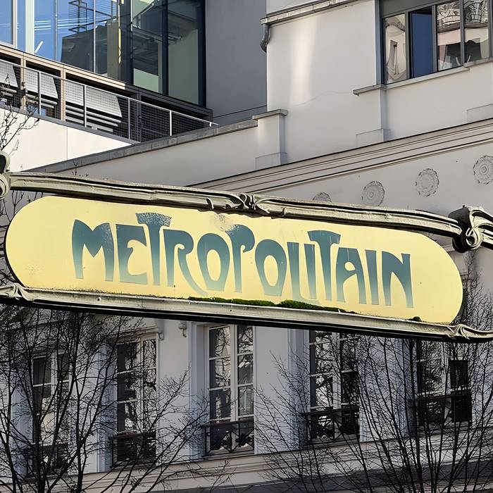 Photo de Métropolitain, station Louis-Blanc